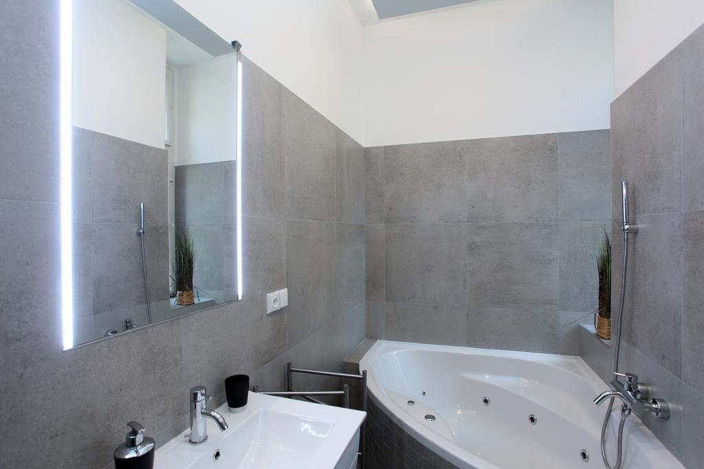 House - The Modern Flat Apartamento